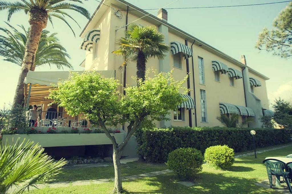 Hotel Parma Mare 3*